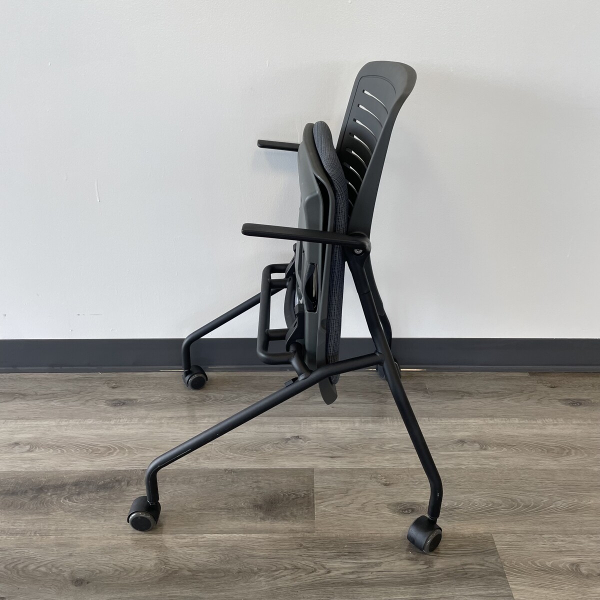 OM5 Active® Nesting Chair $598 - Image 3