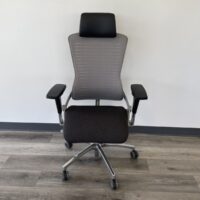 OM5-Executive Seating in Palladium Grey