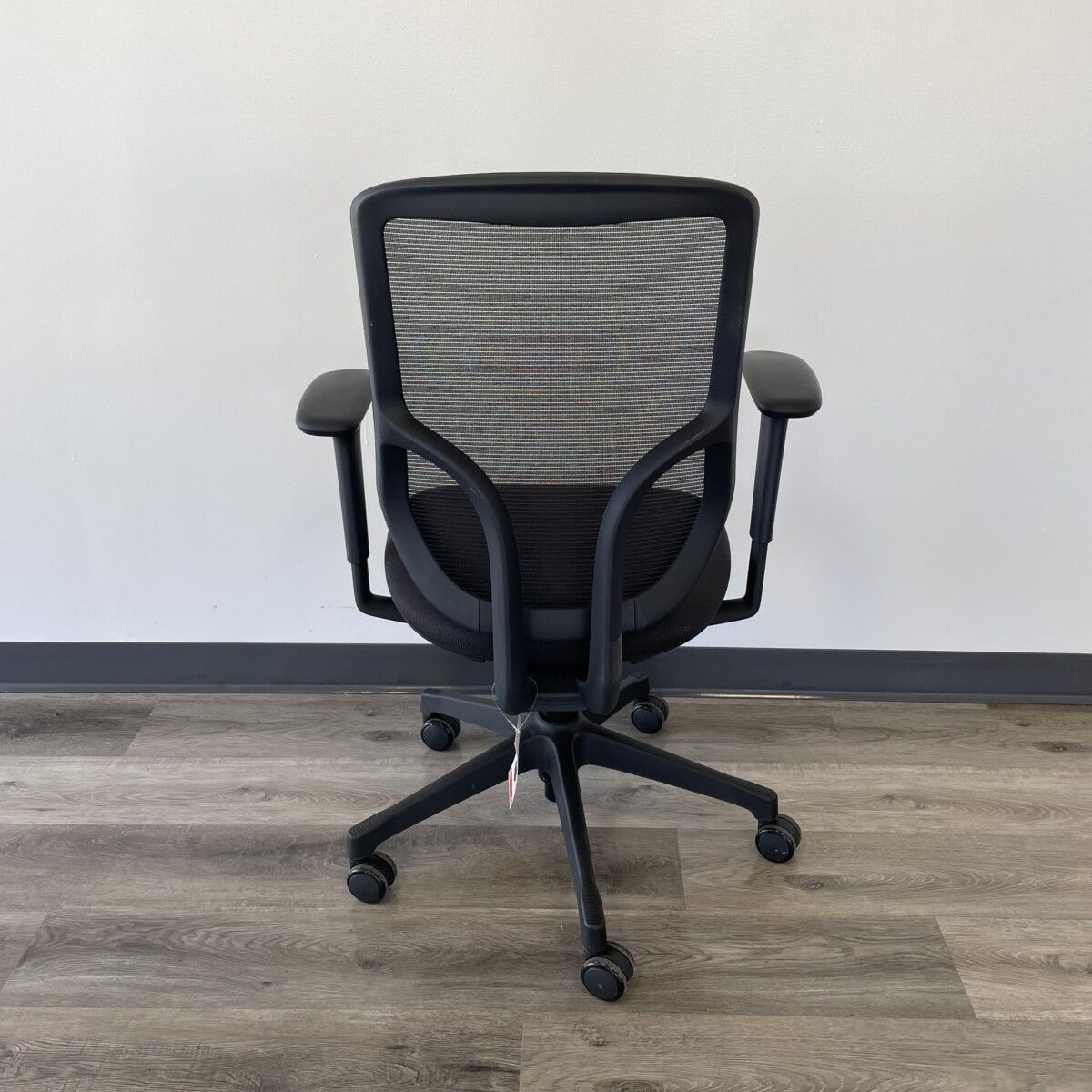 Friant Tango Mesh Chair - Image 3