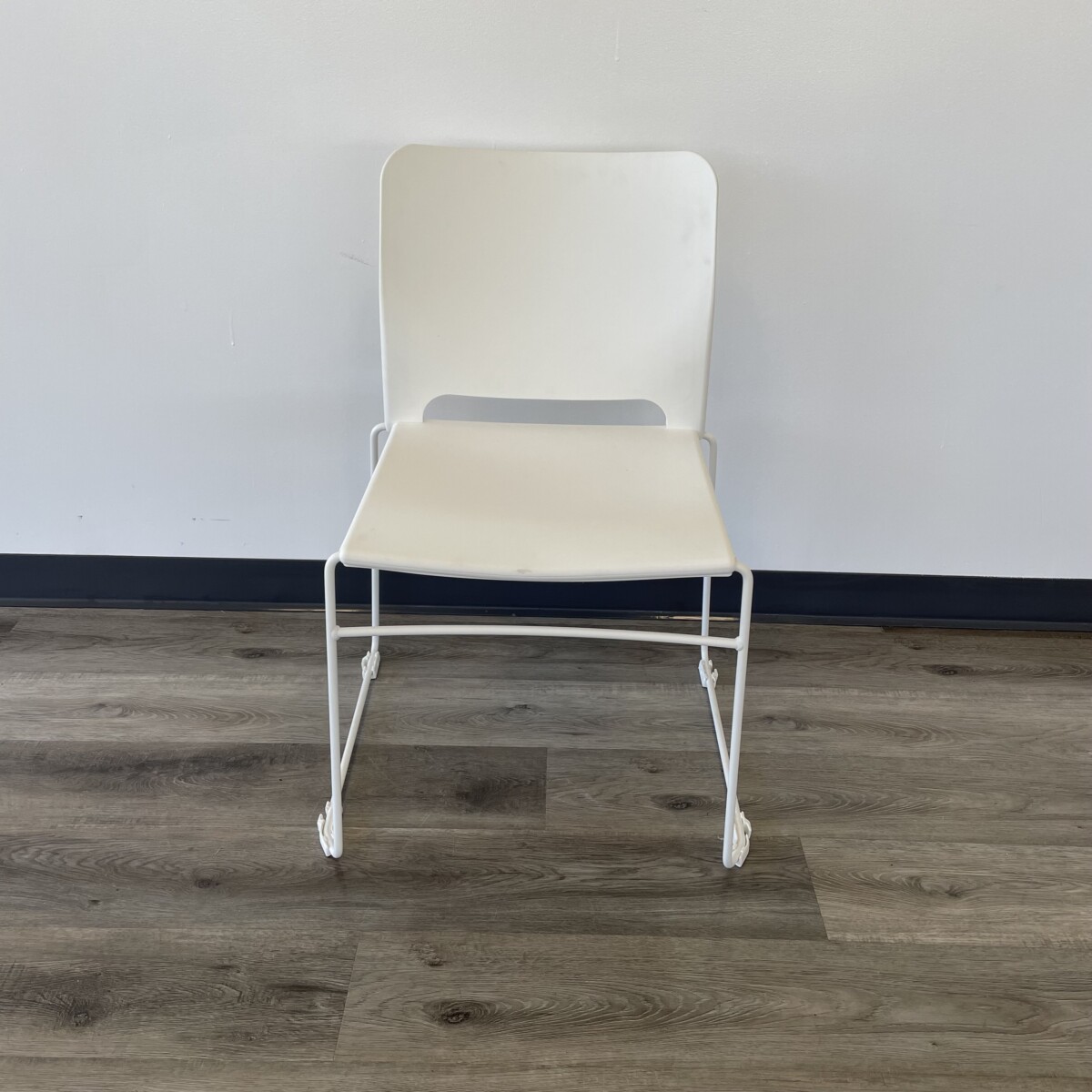 OM5 Active® Active Sled Base Stacker $327 / $370