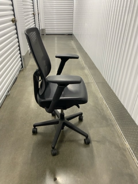 SOLD_Allsteel Relate Chair - Fully Loaded with Adjustable Arms - Image 8